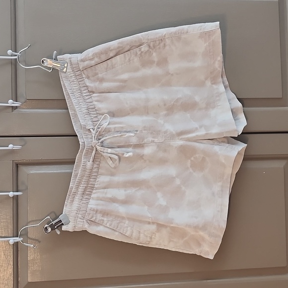 Pants - Old Navy linen blend shorts size small
